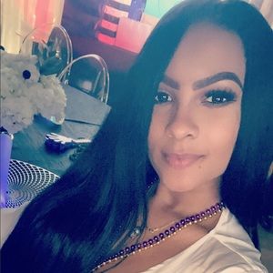 Meet your Posher, Oscarly